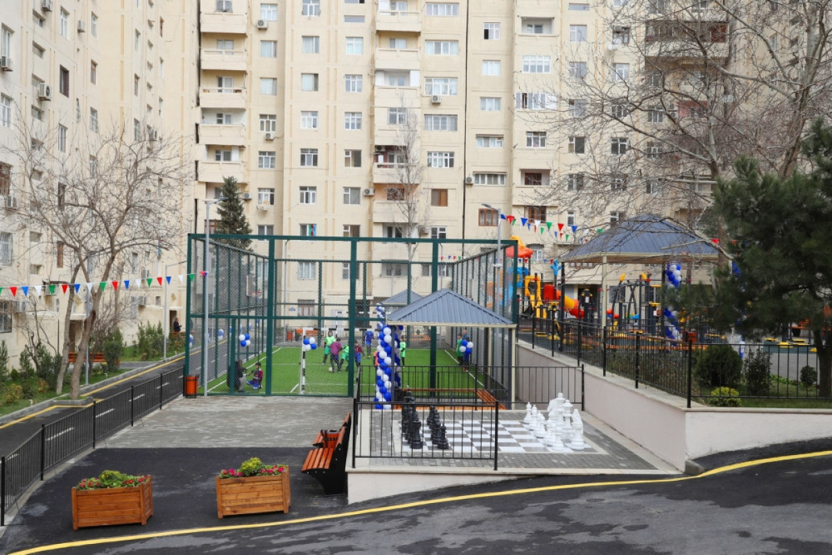 С участием Лейлы Алиевой состоялось открытие очередного двора в рамках проекта «Наш двор»