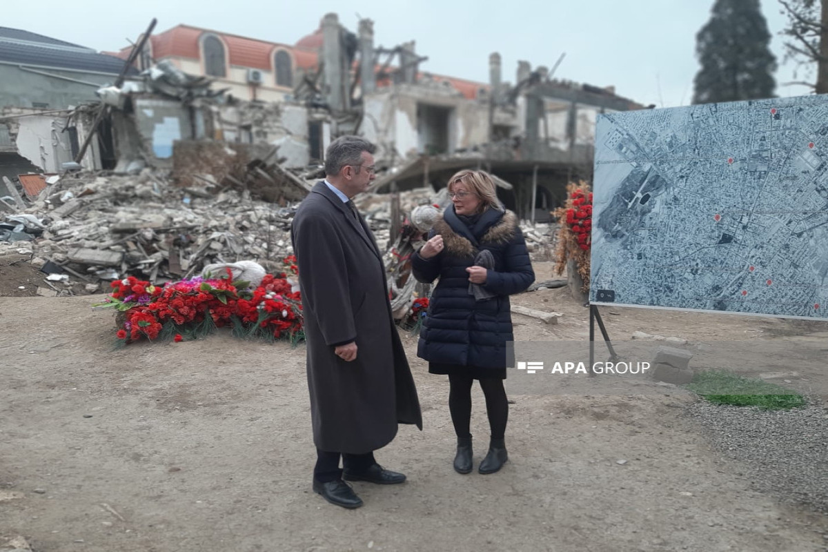 Посол Германии: Разрушения войны в Гяндже шокирют человека-ФОТО 