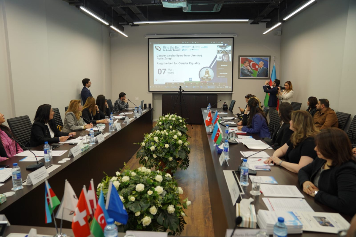 Bakı Fond Birjasında gender bərabərliyinə həsr edilmiş “Açılış Zəngi” keçirilib