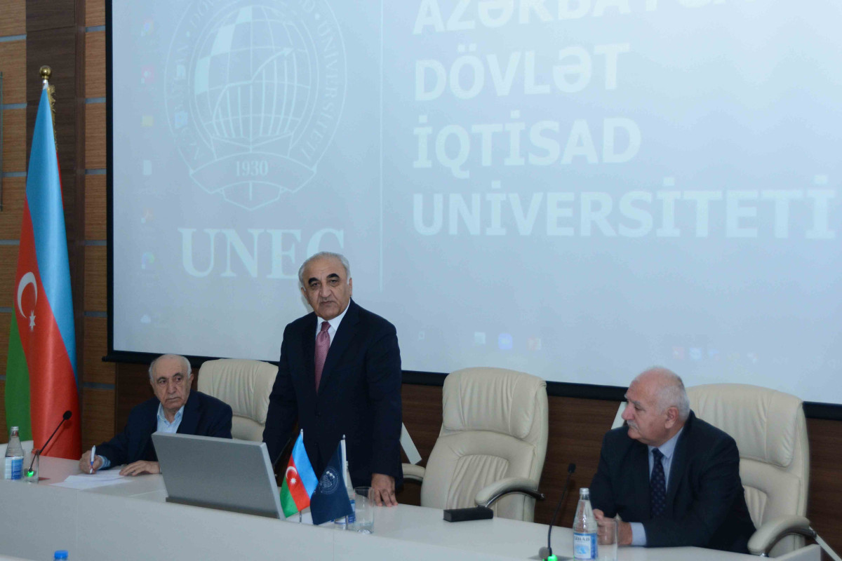 UNEC-in hazırladığı layihə təhsil mütəxəssislərinə təqdim olunub
