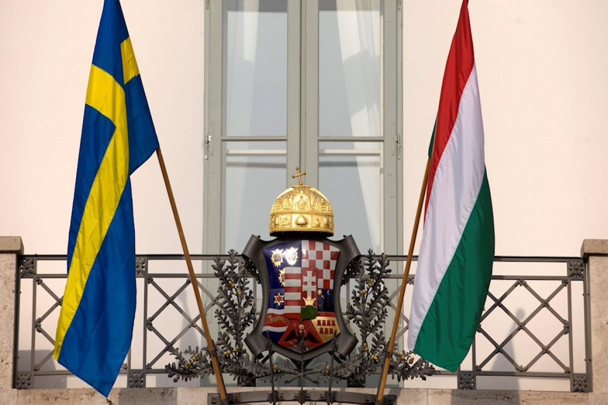 Macarıstan parlamenti İsveç siyasətçilərini yalan danışmaqda ittiham edib