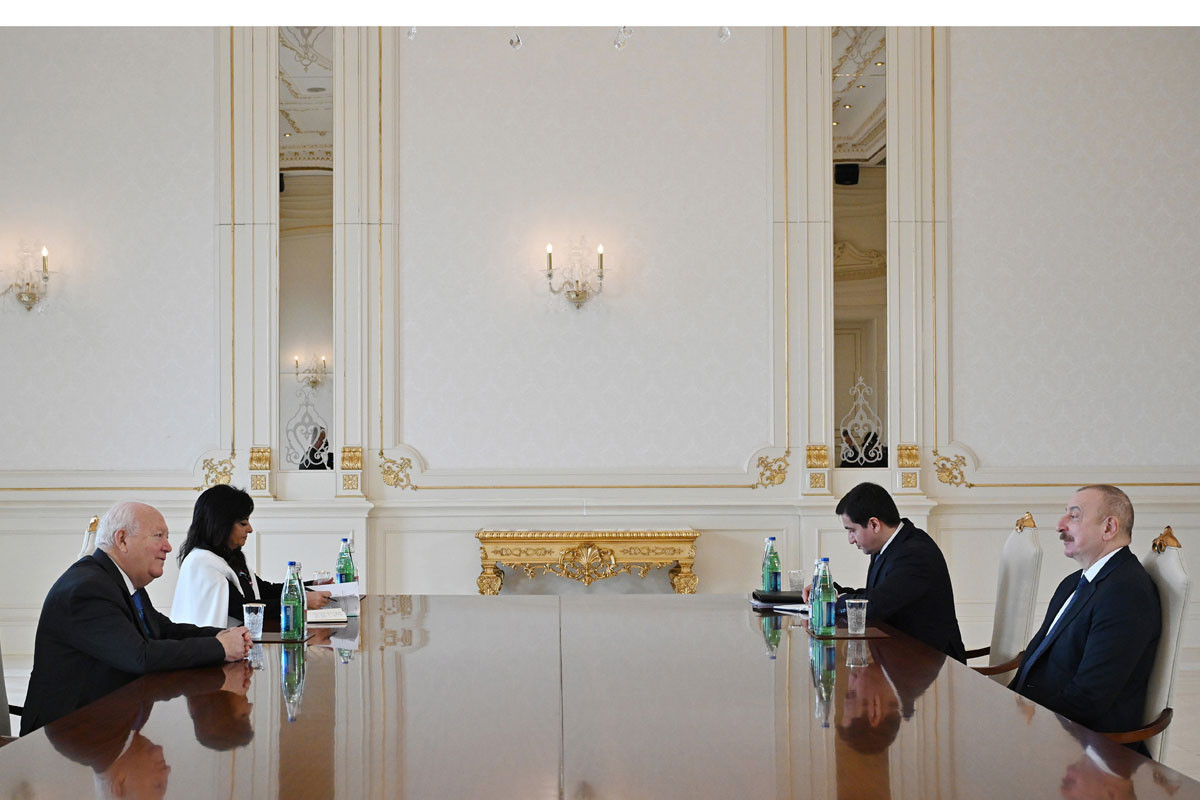 Президент Ильхам Алиев принял верховного представителя Альянса цивилизаций ООН