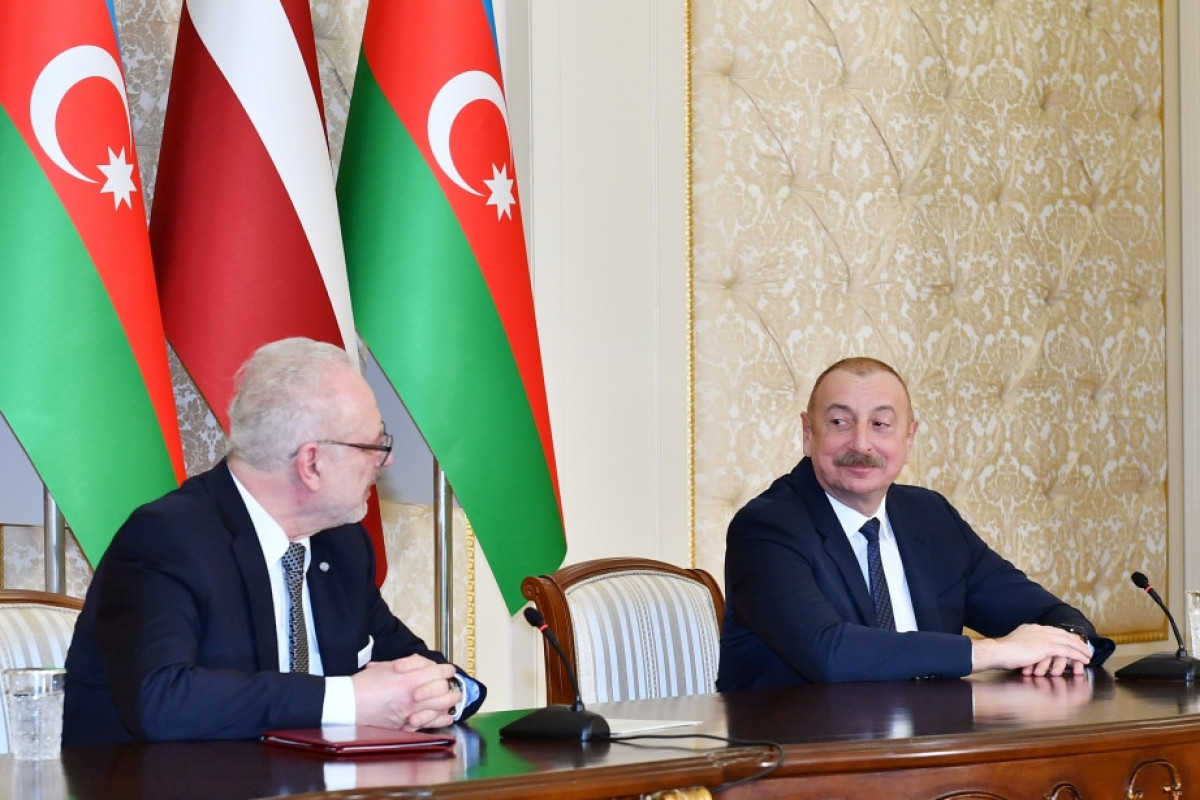 Эгилс Левитс, Президент Ильхам Алиев