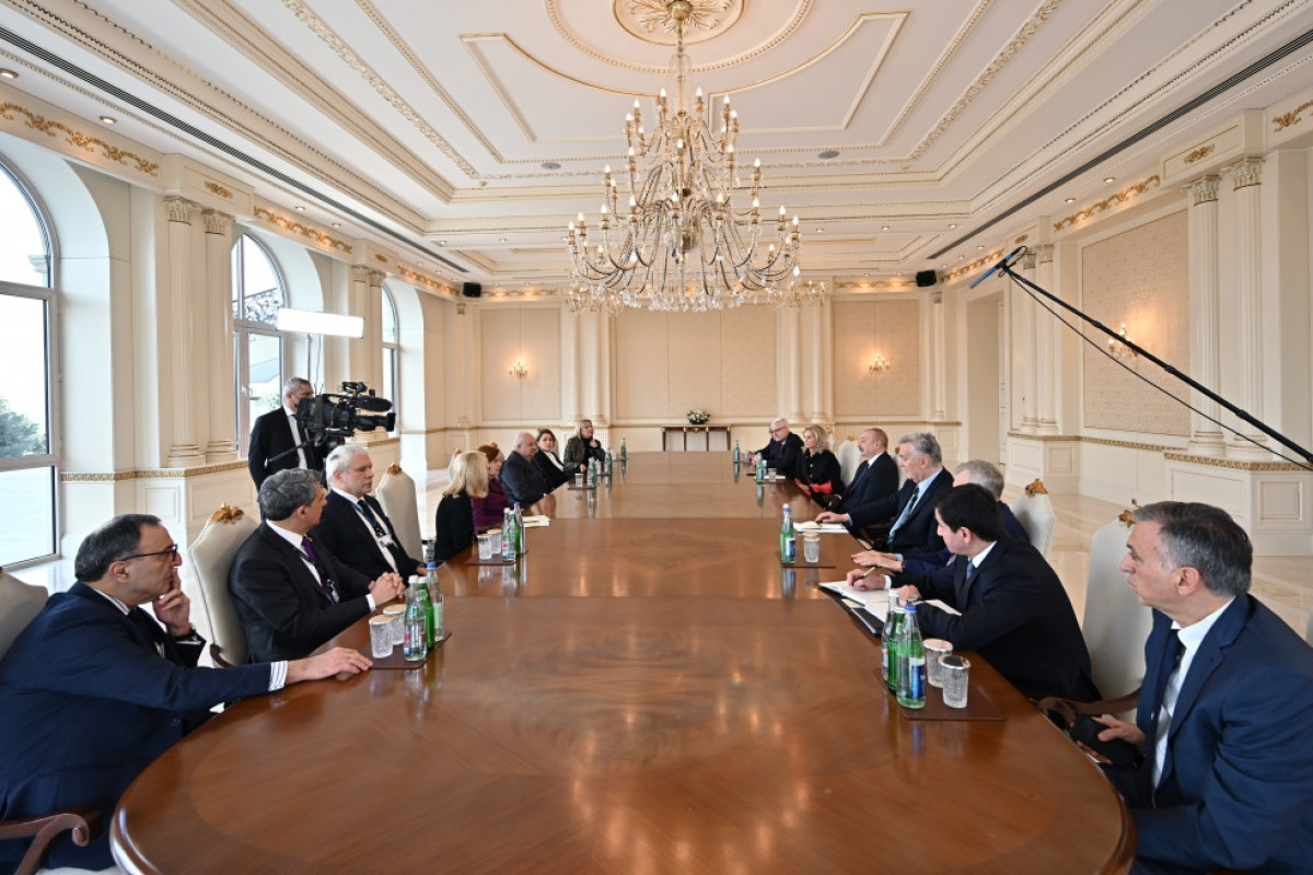 President Ilham Aliyev received co-chairs and members of Board of Trustees of Nizami Ganjavi International Center-PHOTO -UPDATED 