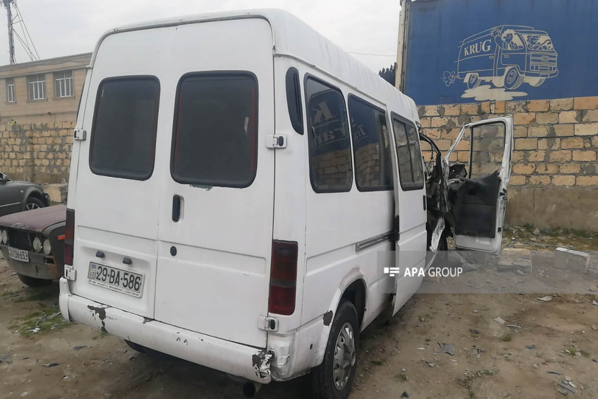На дороге Баку-Губа столкнулись микроавтобус и грузовик, пострадали 15 человек-ОБНОВЛЕНО-2 -ФОТО 