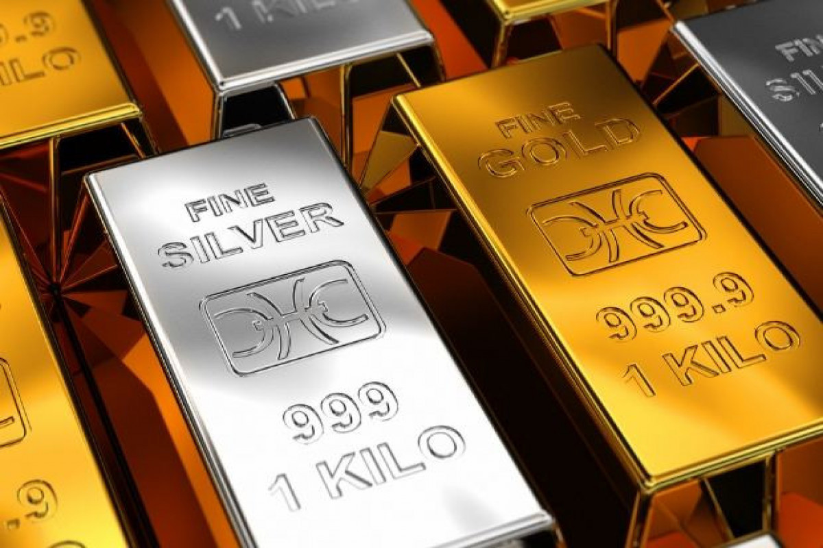 Gold price increase, silver down in commodity markets