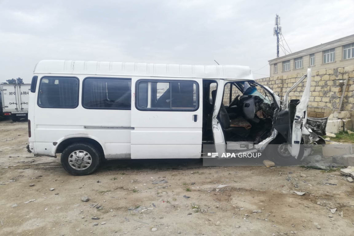 Microbus and truck collision leaves 15 injured in Azerbaijan -PHOTO 