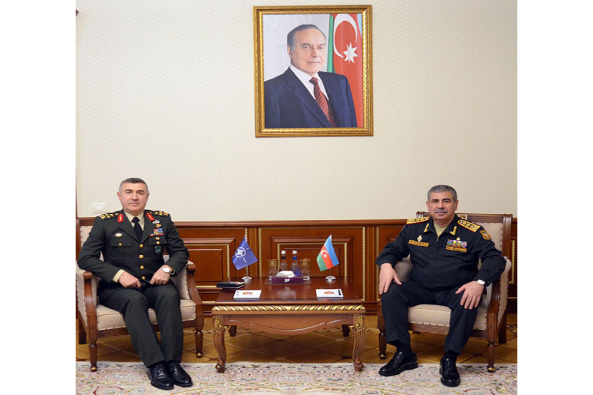 Zakir Həsənov NATO Quru Qoşunları Komandanlığının qərargah rəisi ilə görüşüb - FOTO 