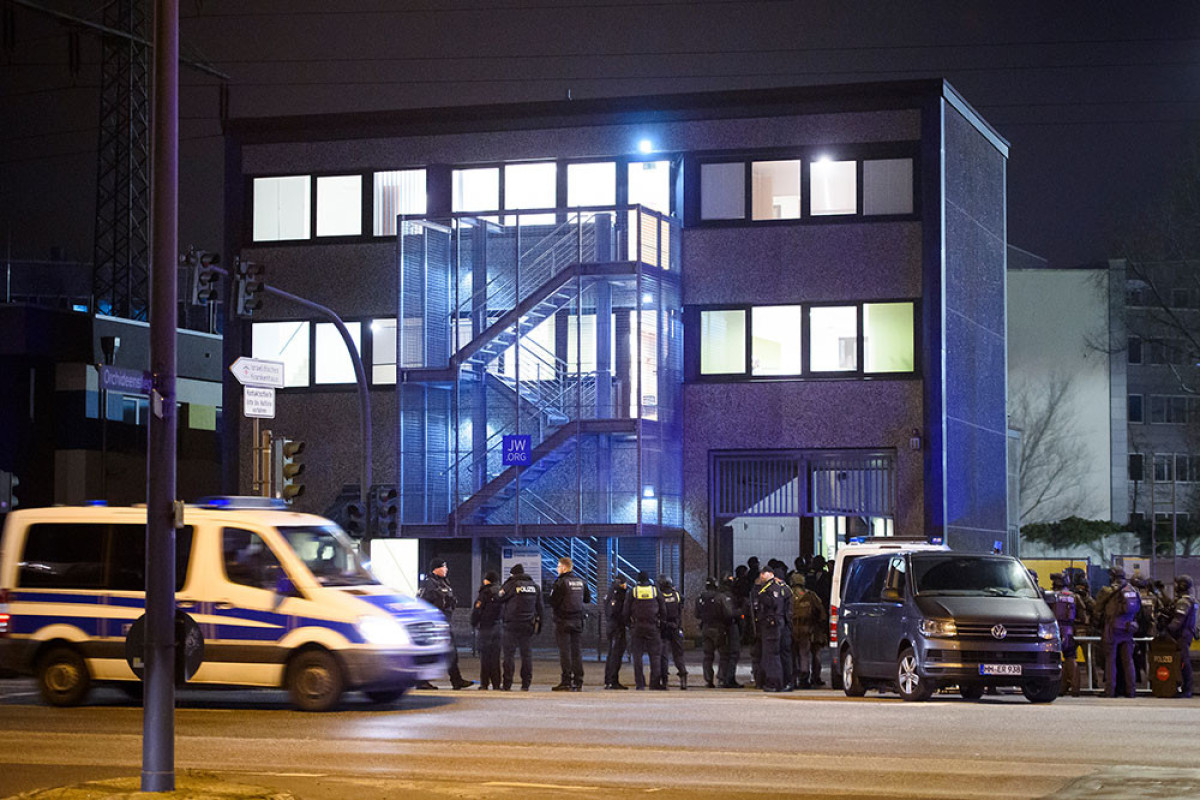 Gunman may be among several people found dead after Hamburg church shooting, police say