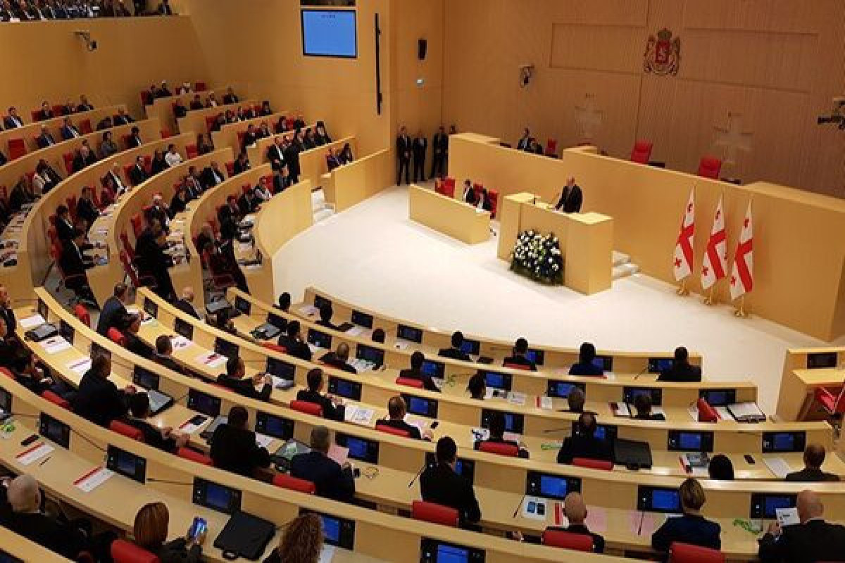 Парламент Грузии  отклонил закон об «Иноагентах»