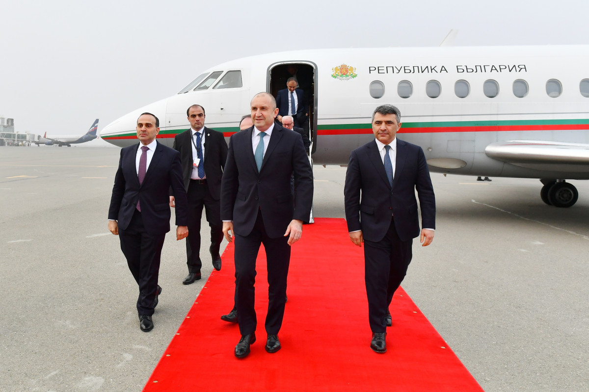 Bulgarian President pays working visit to Azerbaijan