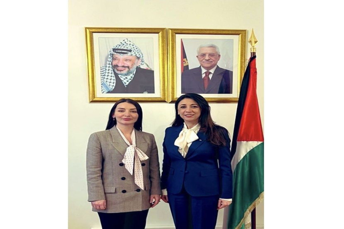 Azerbaijani Ambassador to France meets with a colleague from Palestine
