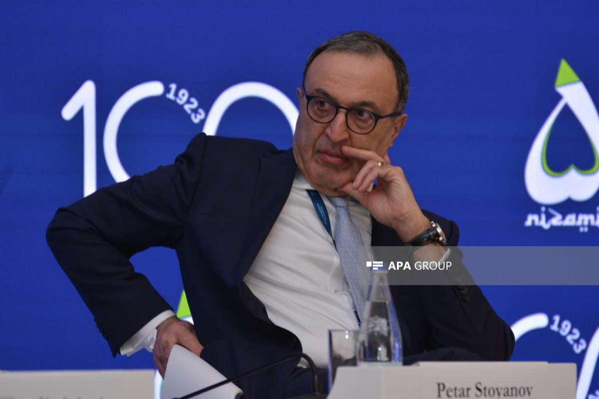 Petar Stoyanov: “Heydər Əliyev siyasi müdrikliyi ilə Azərbaycanı qlobala arenaya çıxardı”