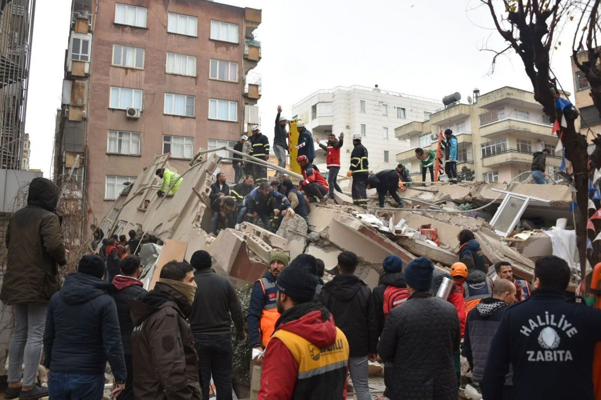 Число погибших при землетрясениях в Турции превысило 48 тысяч