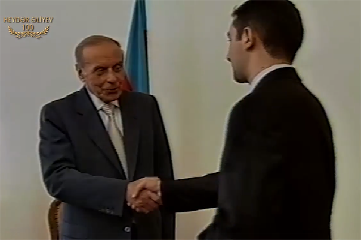 Heydər Əliyevin 21 il əvvəl Prezident təqaüdü verdiyi tələbə indi DTX-nın generalıdır