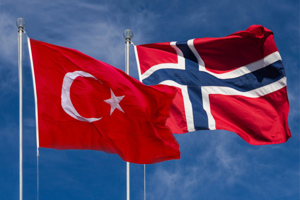 Çavuşoğlu Norveçin XİN başçısı ilə NATO-nun genişlənməsini müzakirə edib