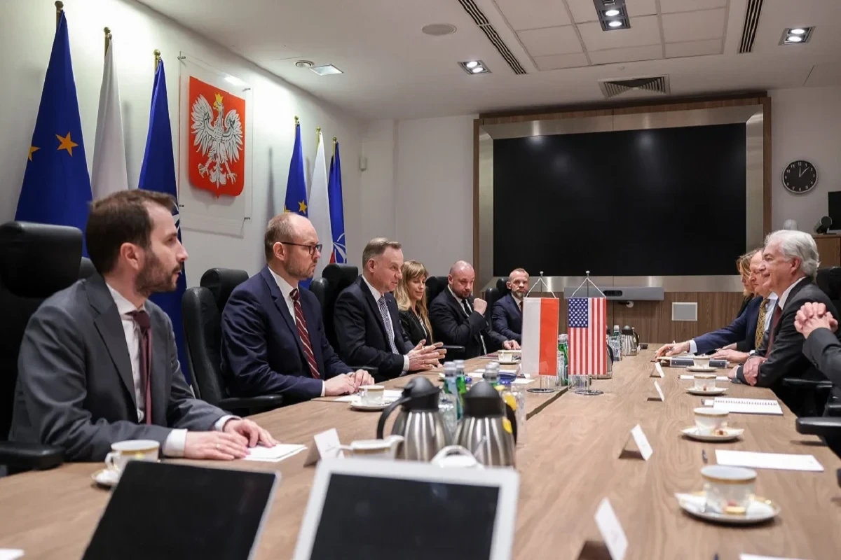 Президент Польши встретился с директором ЦРУ в Варшаве