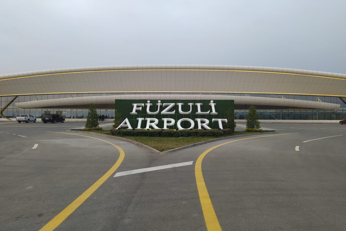 Самолет с представителями ООН и правительства Азербайджана приземлился в аэропорту Физули-ФОТО 