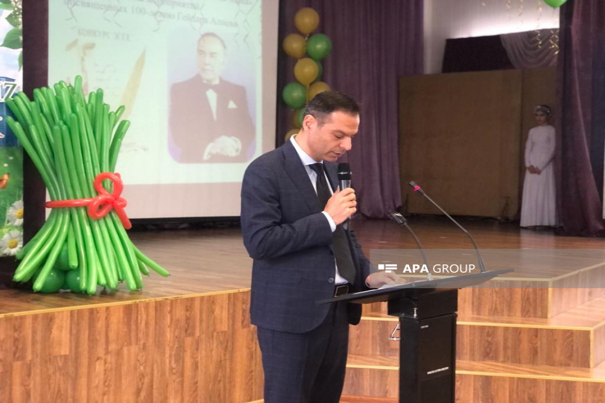 Essay contest on 'Heydar Aliyev: man of century' was held in Moscow