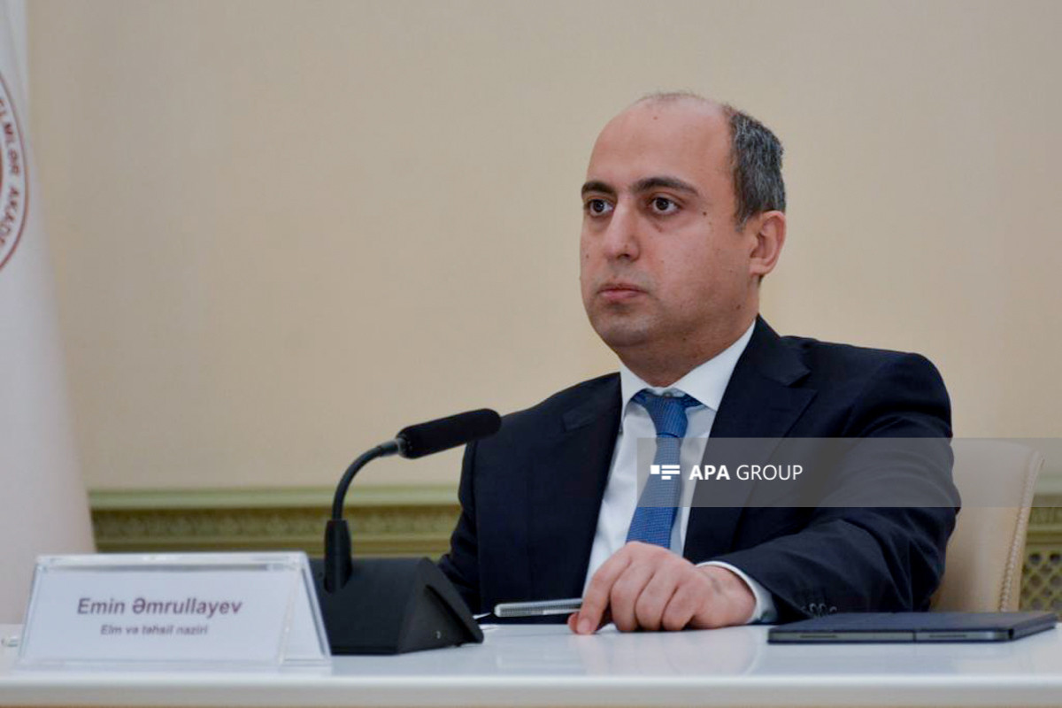 Nazir alimlərin maaşının artması üçün şərti açıqlayıb