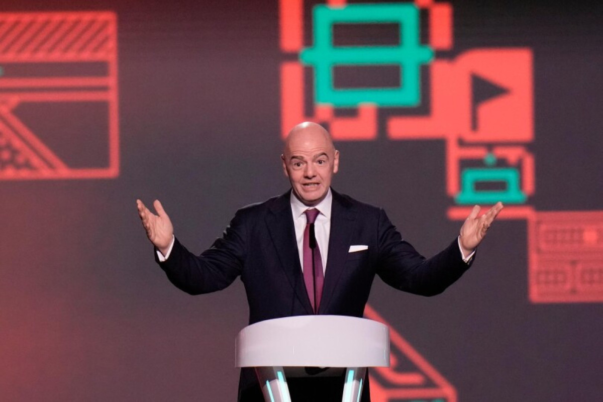 Canni İnfantino yenidən FİFA prezidenti seçilib