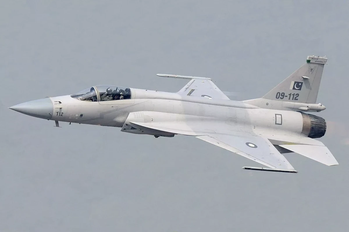 Buenos Aires considers buying Chinese-Pakistani F-17 Thunder fighter jet