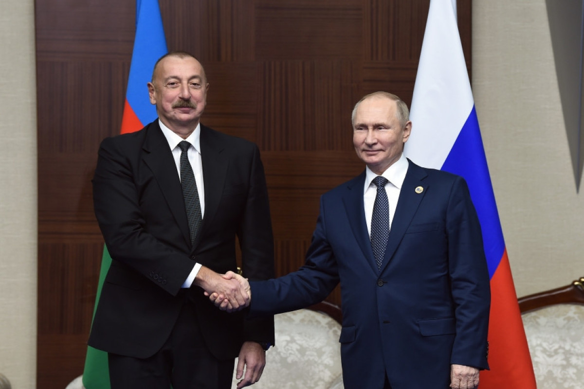 Azerbaijani and Russian Presidents hold a phone conversation