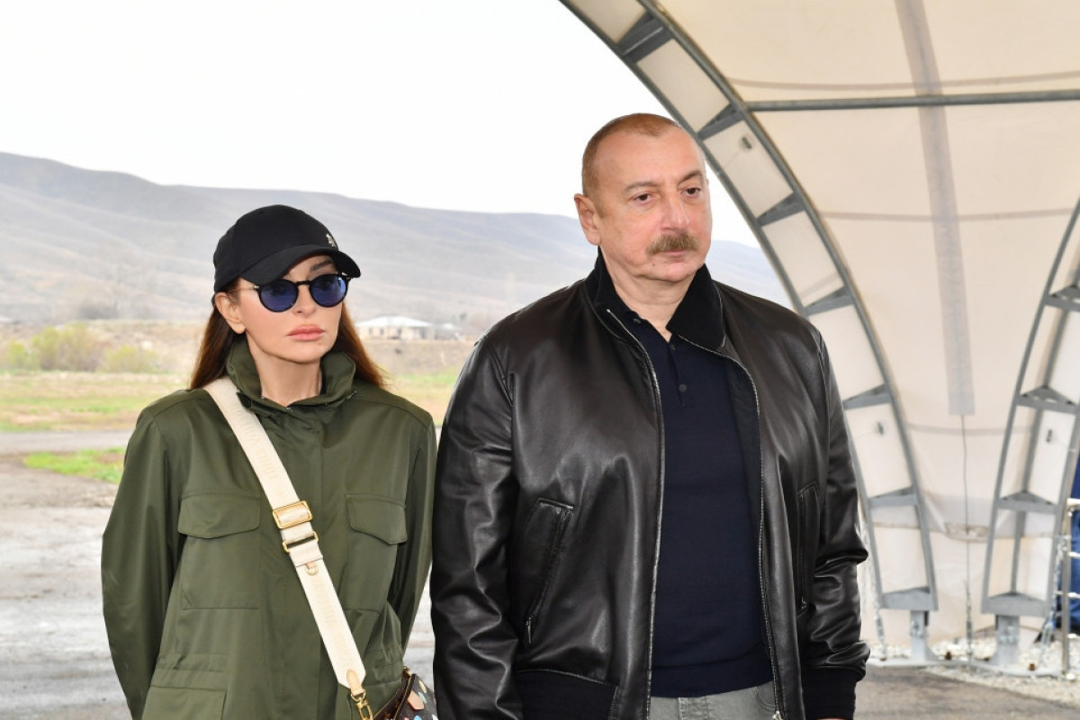 Президент Ильхам Алиев принял участие в церемонии закладки фундамента жилого квартала в Суговушане