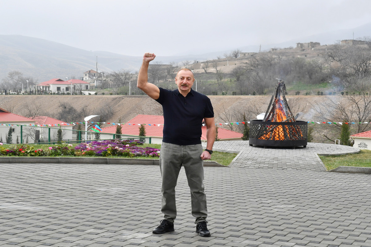 44 gün ərzində mənfur düşməni torpaqlarımızdan qovmağımız çoxəsrlik Azərbaycan tarixinin ən parlaq səhifəsidir