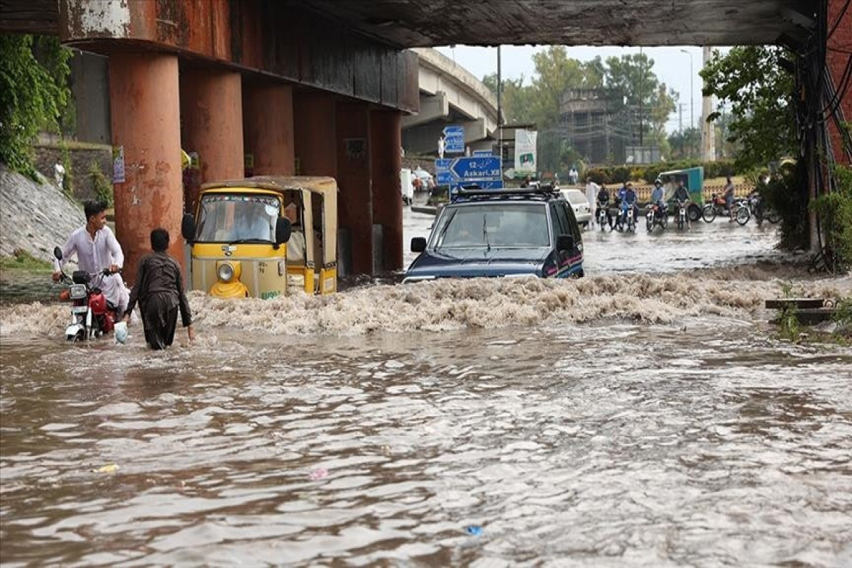 Жертвами наводнения в Пакистане стали 10 человек