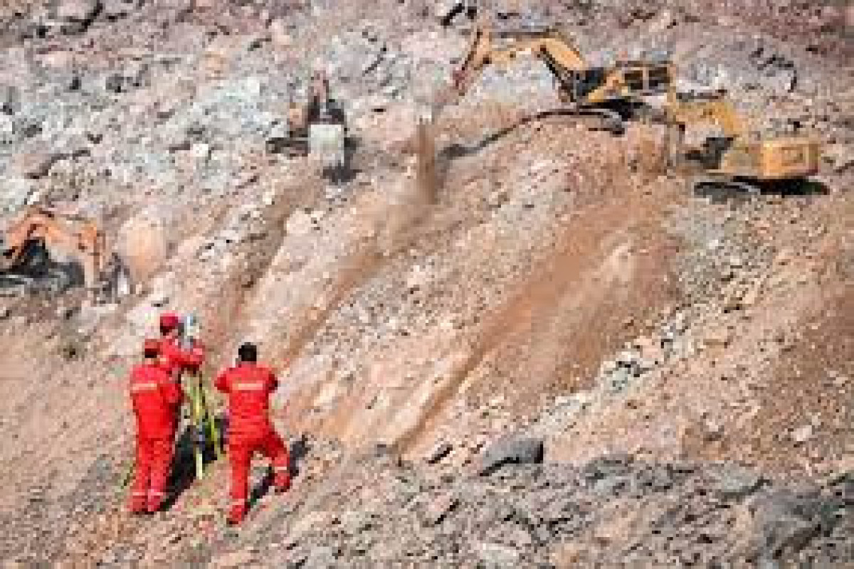 1 dead, 5 trapped after SW China coal mine accident
