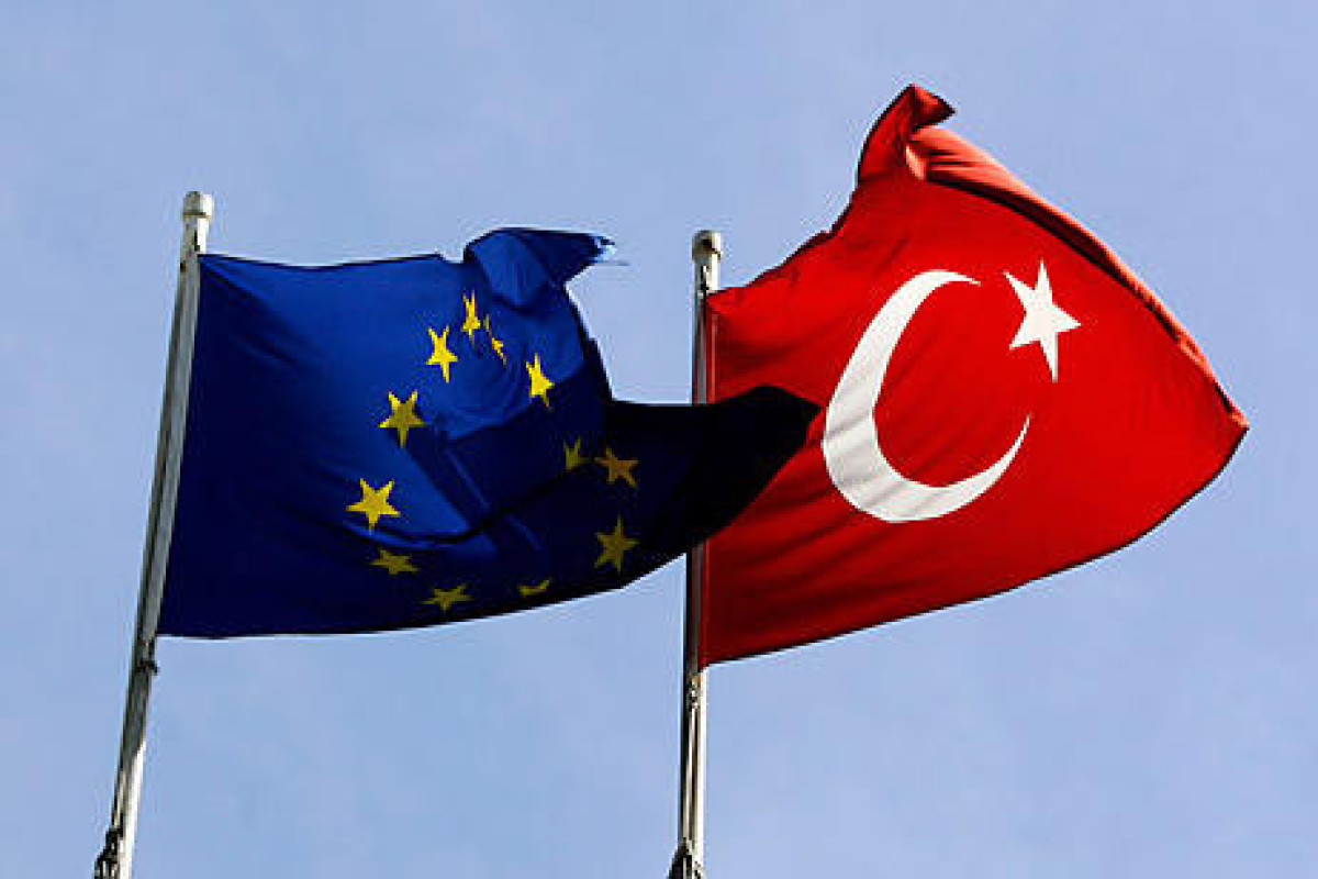 Avropa İttifaqı Türkiyəyə 1 milyard avro yardım ayıracaq