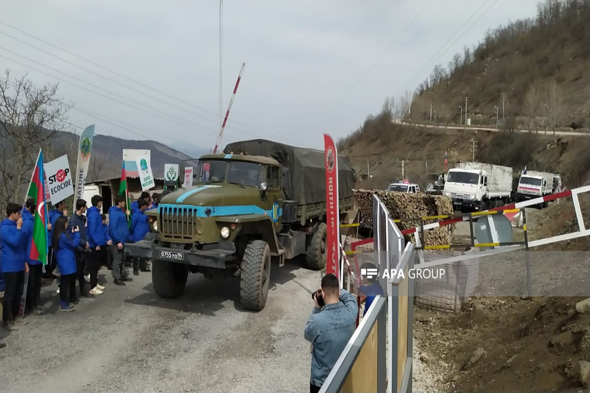 Vehicle convoy of Russian peacekeepers moved freely through Lachin-Khankendi road-<span class="red_color">PHOTO