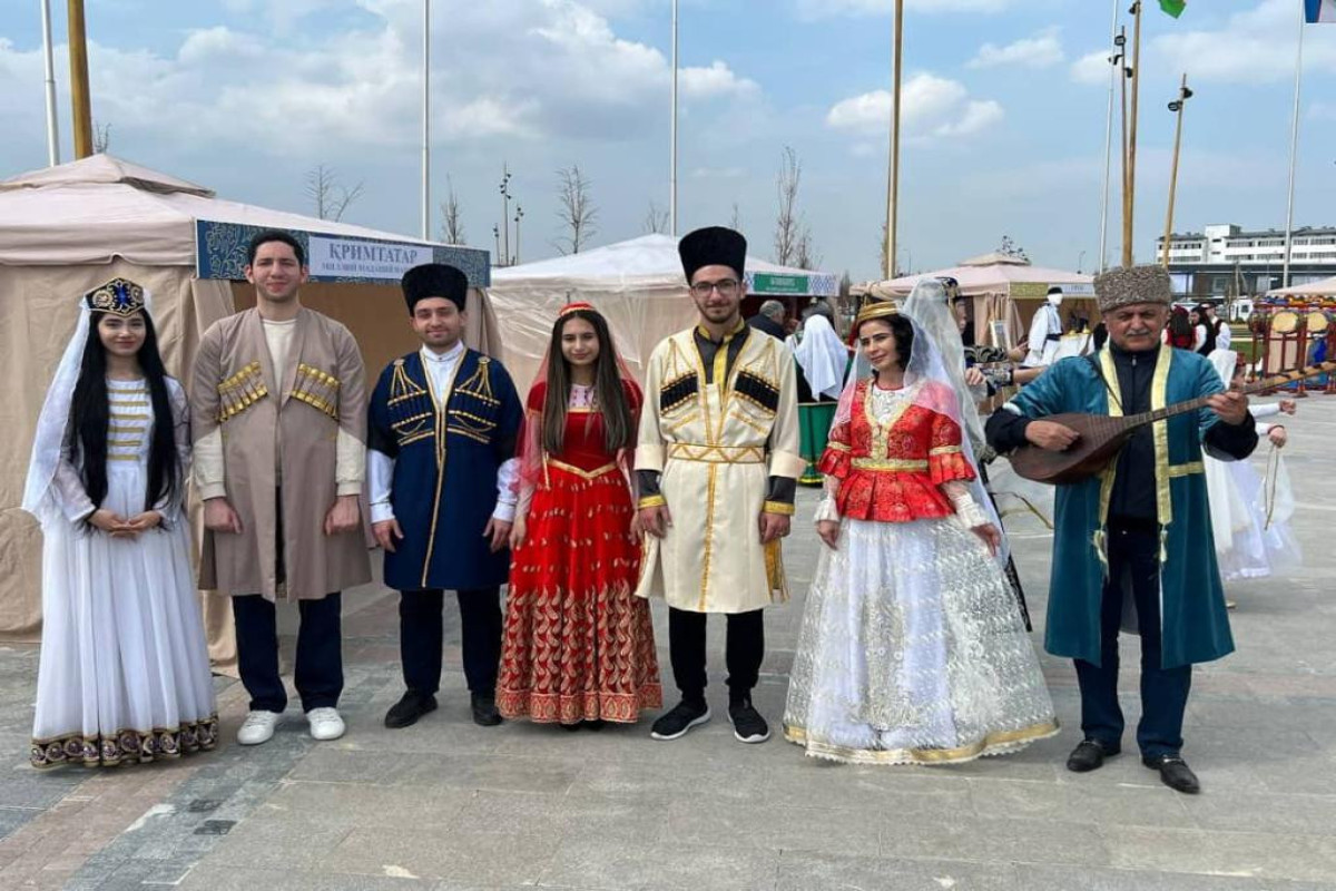 Президент Узбекистана поздравил азербайджанскую диаспору с праздником Новруз-ФОТО 