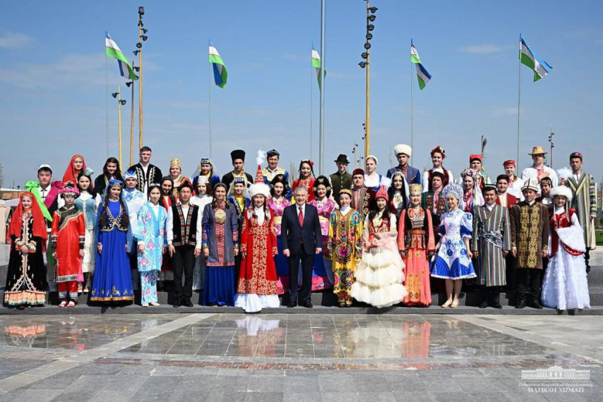 Президент Узбекистана поздравил азербайджанскую диаспору с праздником Новруз-<span class="red_color">ФОТО