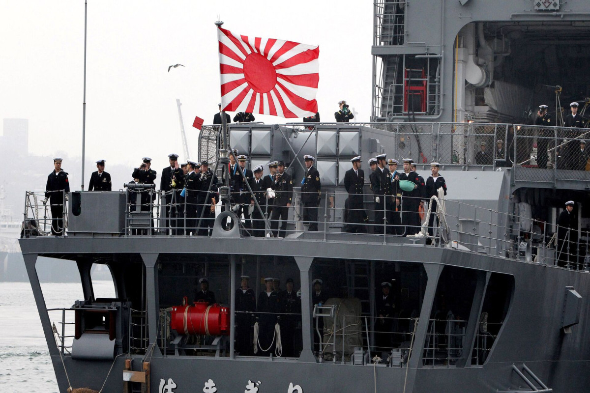 Япония разместит на своих эсминцах американские крылатые ракеты