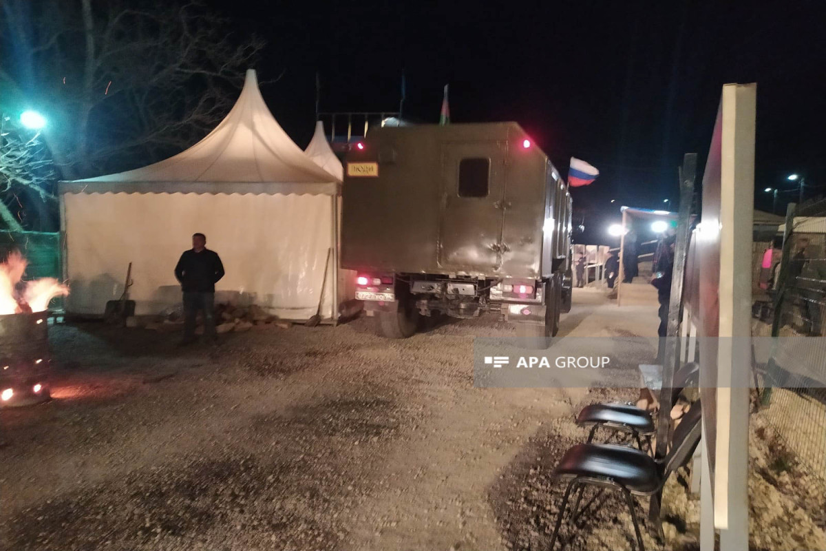 29 vehicles belonging to Russian peacekeepers move freely along Azerbaijan's Lachin-Khankendi road-PHOTO 