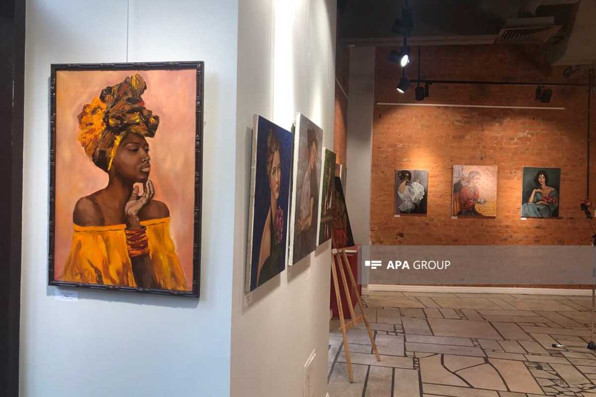В Москве прошла выставка азербайджанской художницы «Вера. Надежда. Любовь» - <span class="red_color">ФОТО