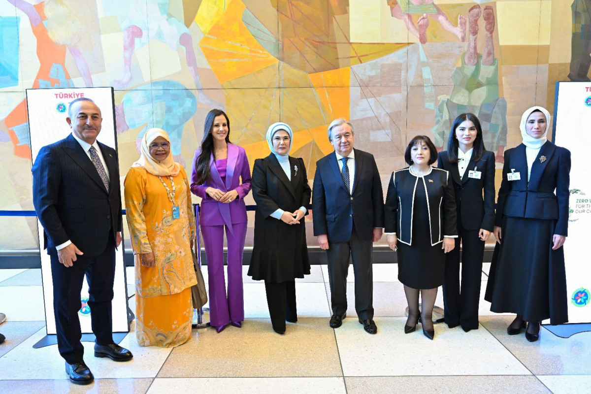Сахиба Гафарова посетила в ООН уголок памяти жертв землетрясения в Турции
