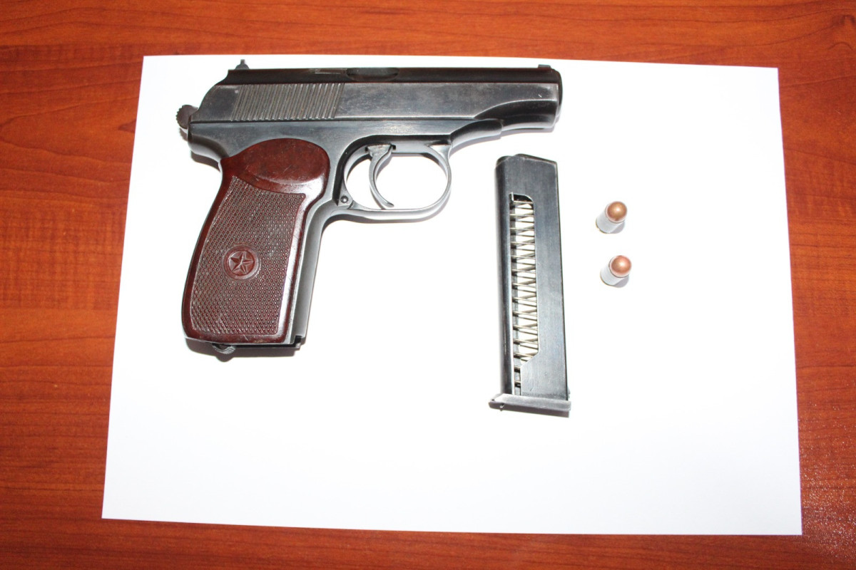 Şəkidə üzərində “Makarov” tapançası gəzdirən keçmiş məhkum saxlanılıb - FOTO 