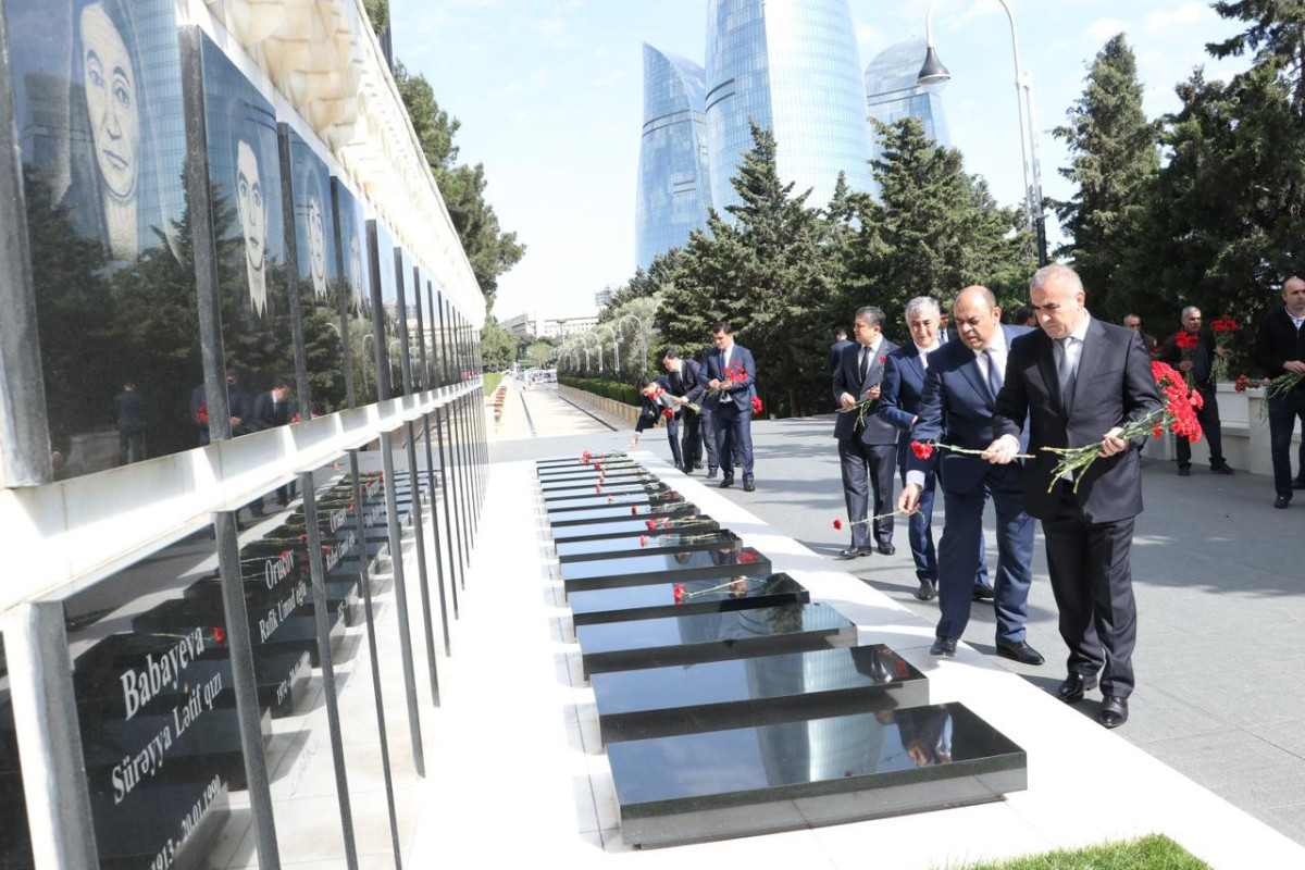 Генпрокурор Таджикистана посетил Баку с рабочим визитом-ФОТО 
