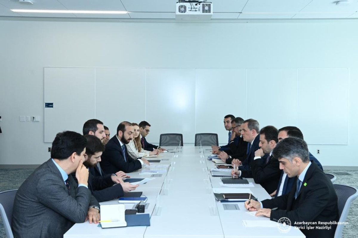 В Вашингтоне началась двусторонняя встреча министров иностранных дел Азербайджана и Армении