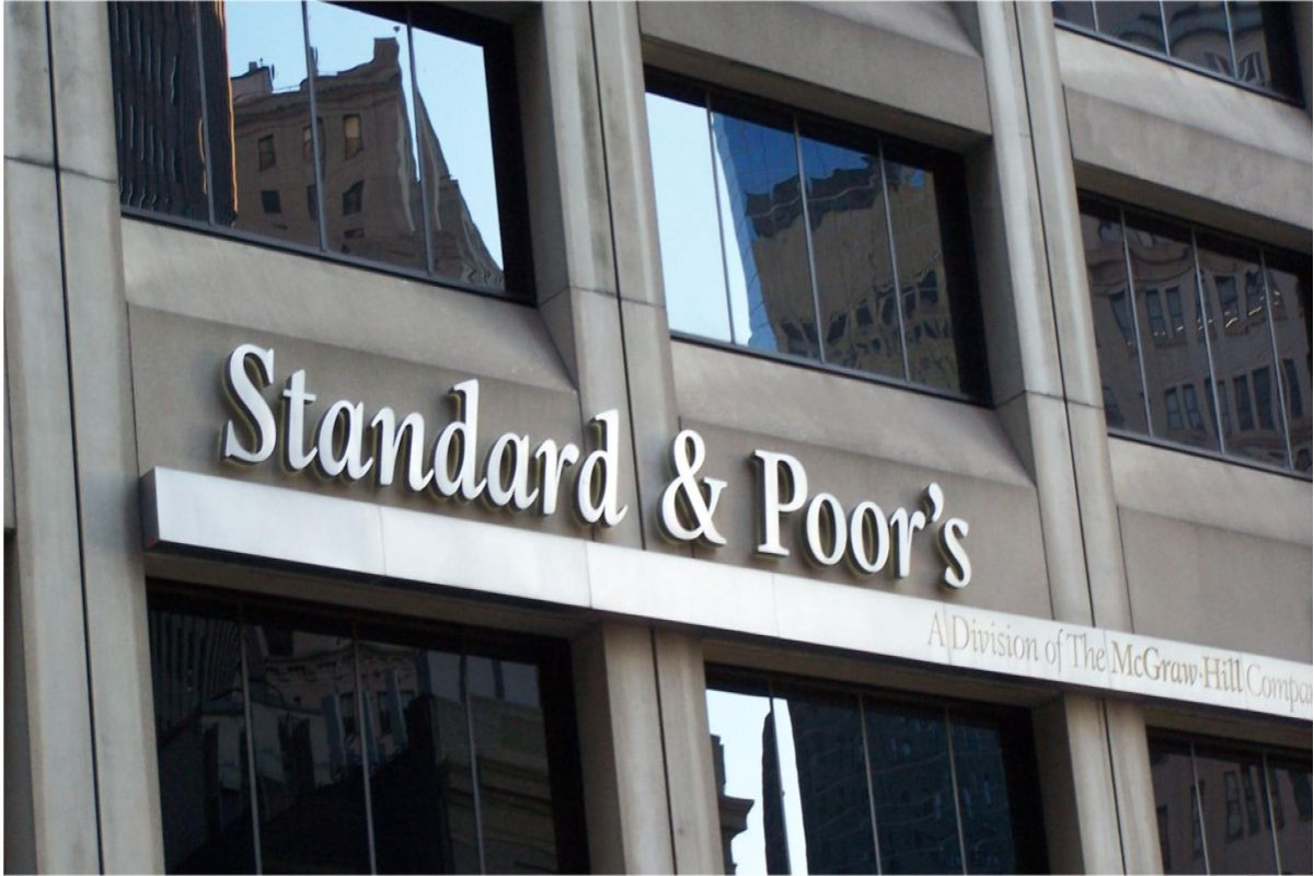 Standard & Poor's agentliyi Kapital Bank-ın reytinq proqnozunu yüksəldib