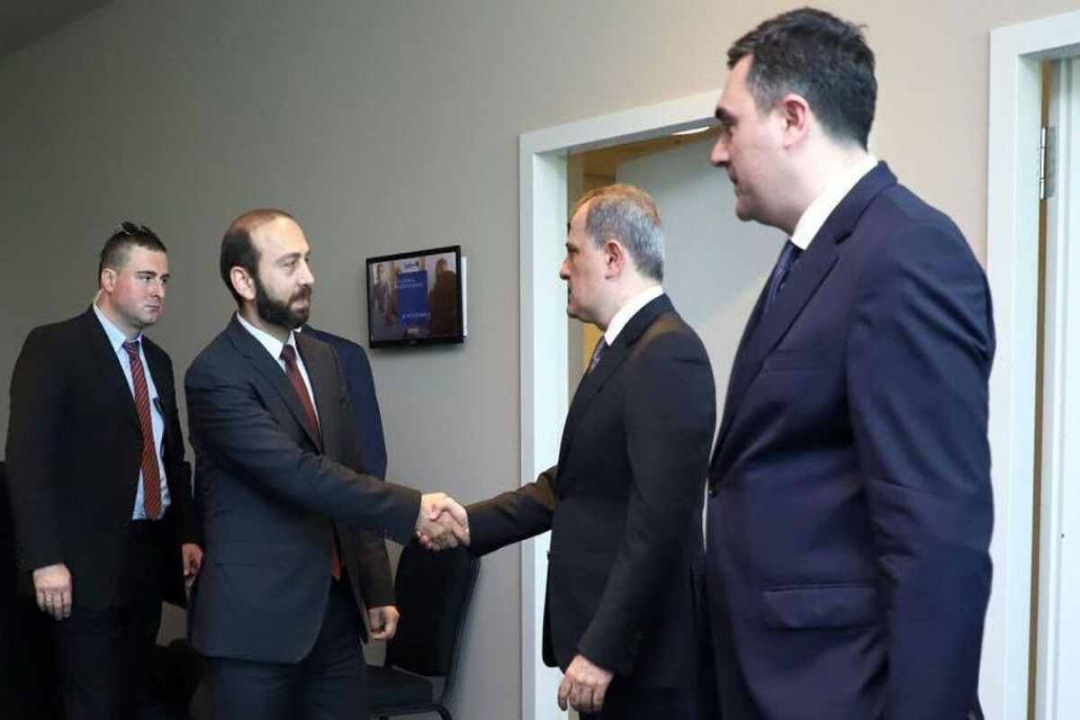 В Вашингтоне продолжаются переговоры глав МИД Азербайджана и Армении