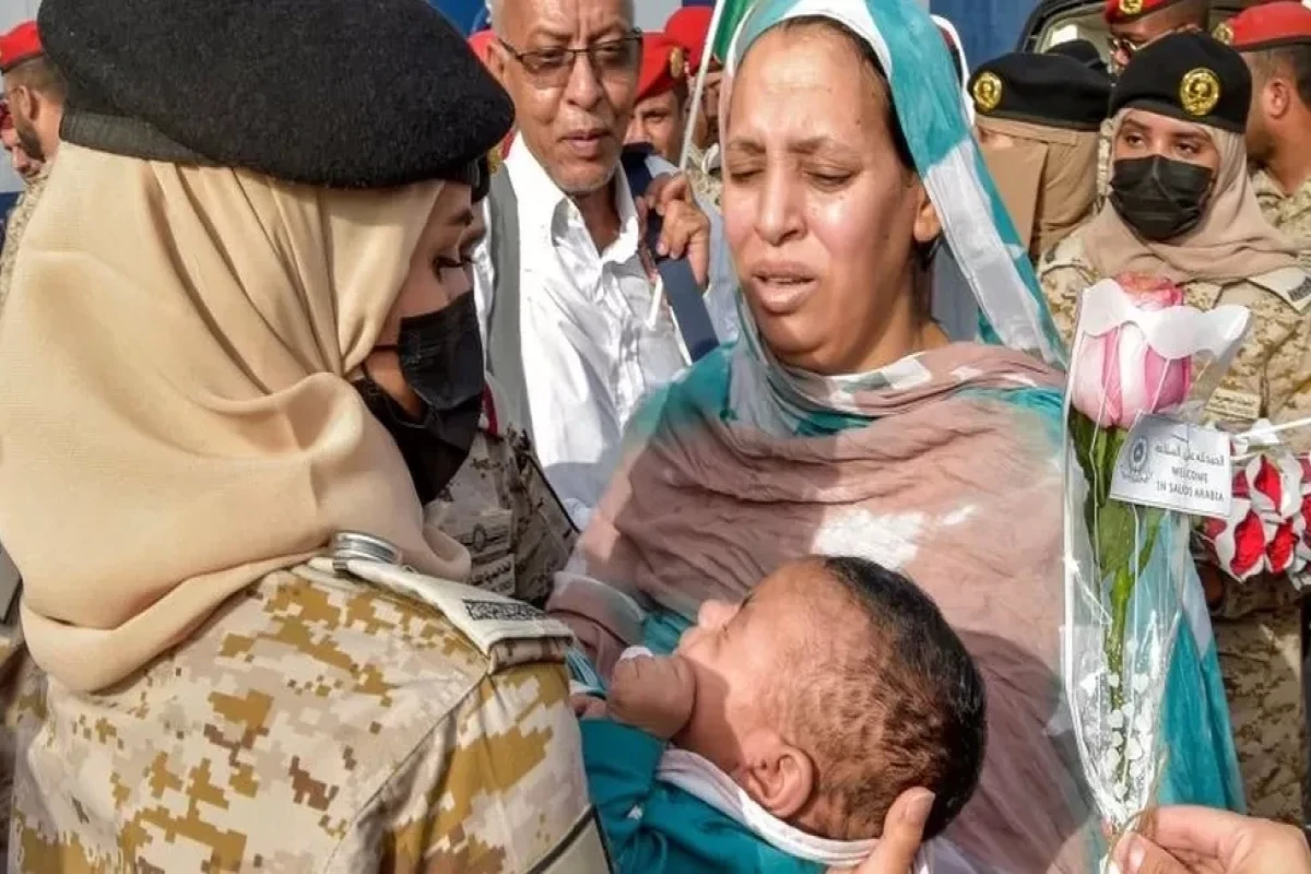 Sudan faces catastrophe as 100,000 flee war - UN