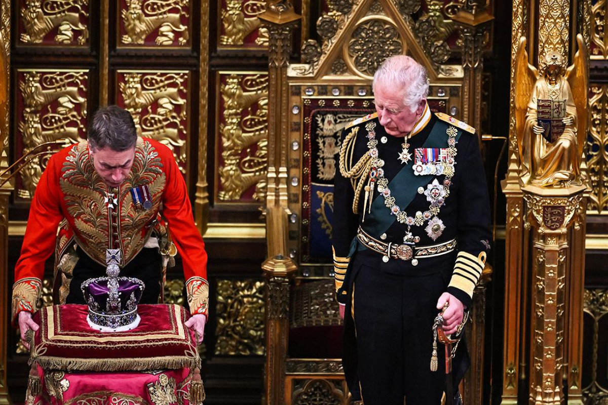 Britaniya kralının tacqoyma mərasiminə İran və Rusiya dəvət edilməyib