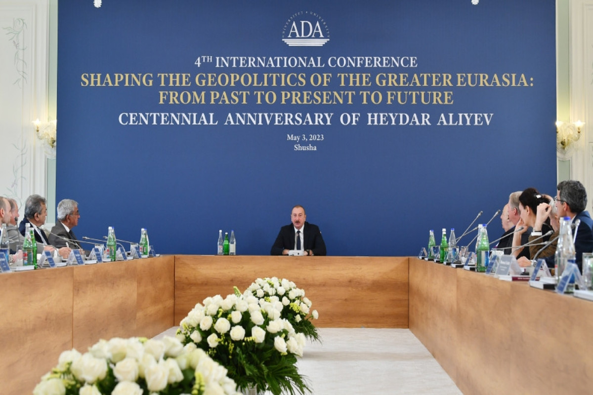 Prezident İlham Əliyev Şuşada keçirilən beynəlxalq konfransda iştirak edib - YENİLƏNİB-1 