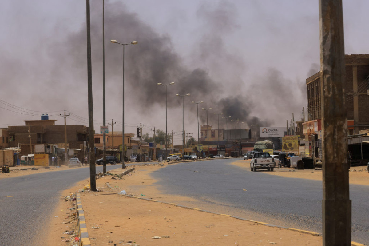 Heavy fighting in Khartoum as power struggle rages