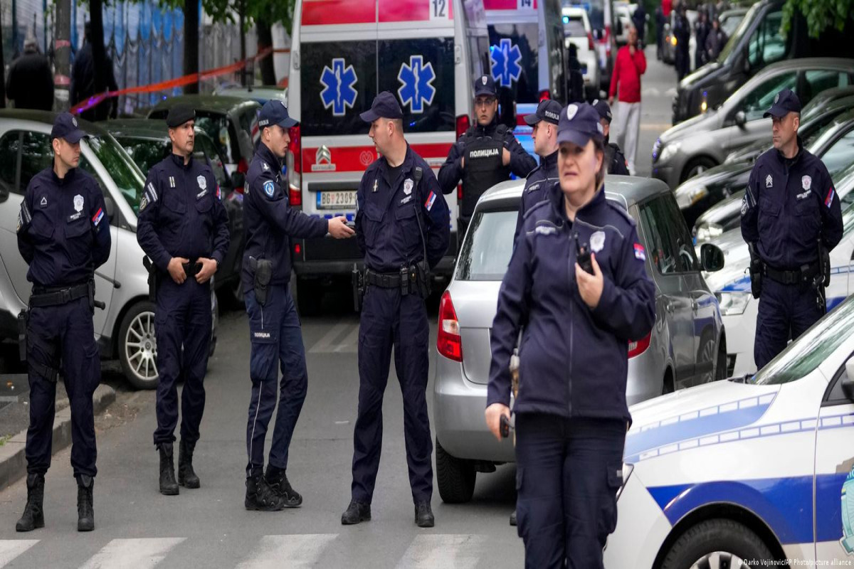 Serbiyada atışma zamanı 7 nəfər yaralanıb