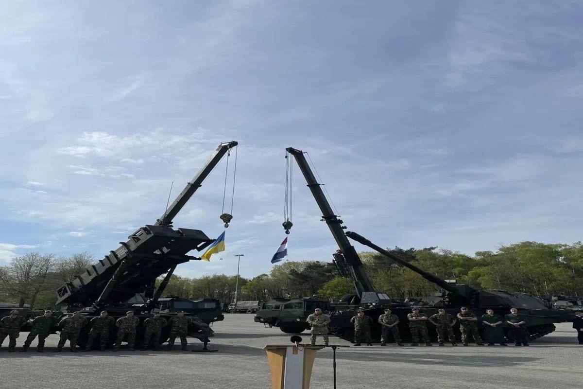 Niderlandda Zelenskiyə Ukraynaya veriləcək “Patriot” göstərilib